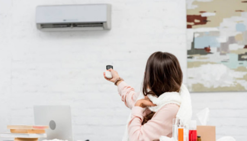 ac turns off after a few minutes